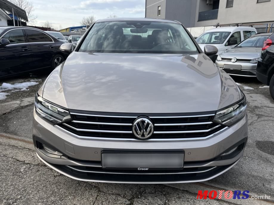 2020' Volkswagen Passat 2,0 Tdi photo #2