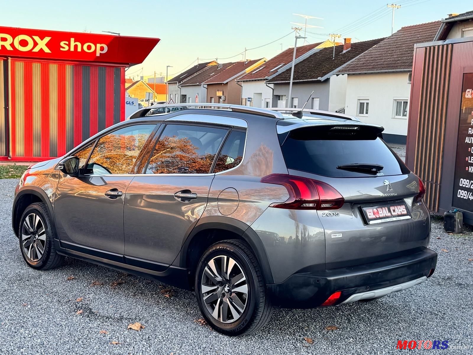 2016' Peugeot 2008 1,2 photo #5