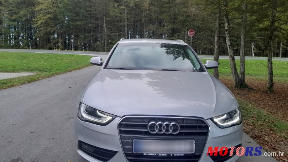 2013' Audi A4 Avant photo #2