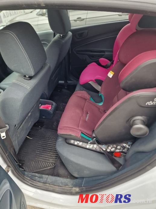 2010' Ford Fiesta 1,4 photo #6