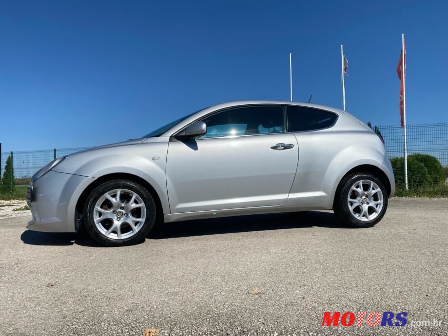 2013' Alfa Romeo MiTo photo #4