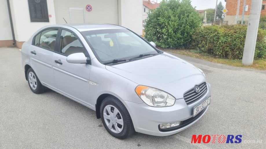 2008' Hyundai Accent 1,4 Gl photo #3