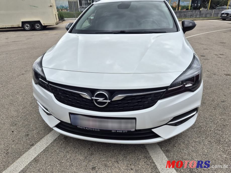 2021' Opel Astra Karavan photo #2