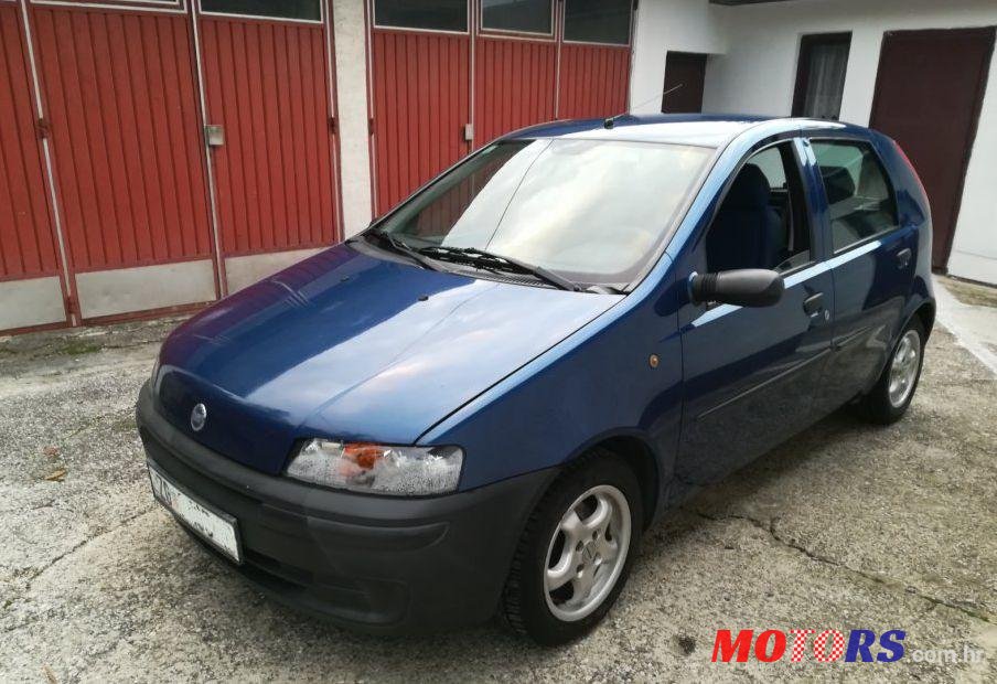 2001' Fiat Punto 1,9 Ds photo #1