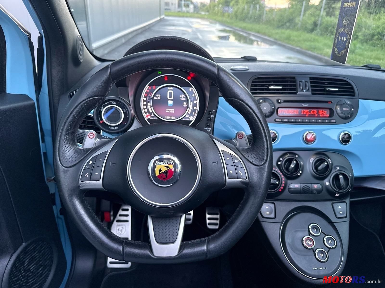 2015' Fiat 500 Abarth photo #5