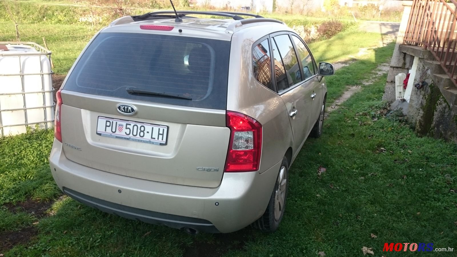 2007' Kia Carens photo #3