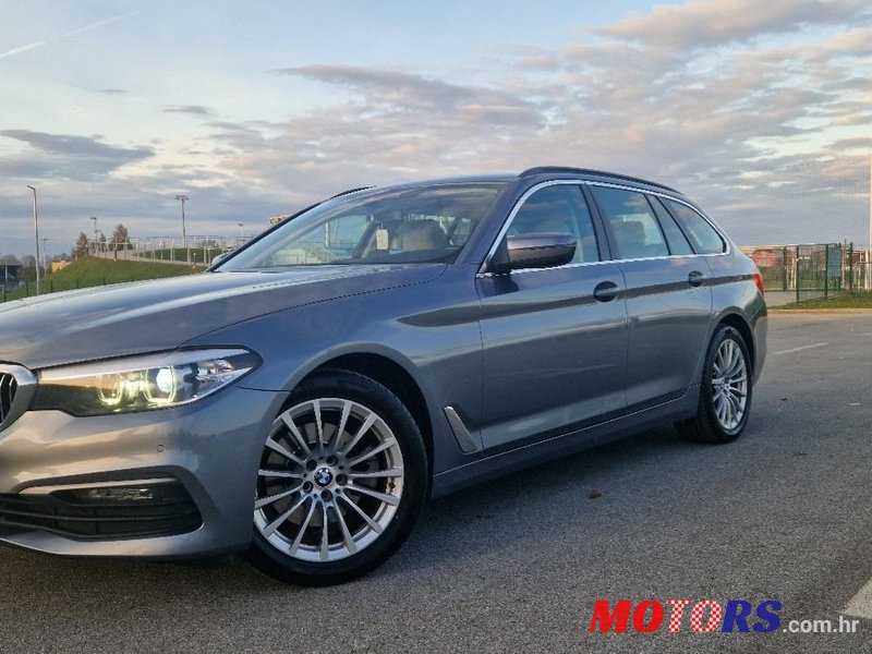 2019' BMW Serija 5 518D photo #1