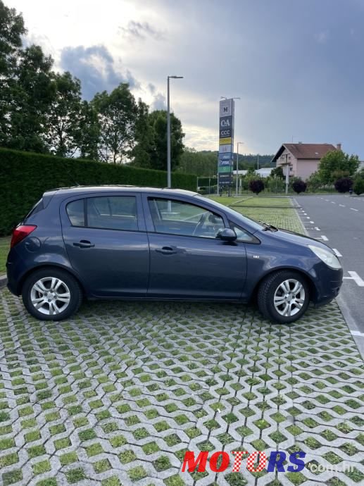 2009' Opel Corsa 1,4 16V photo #3