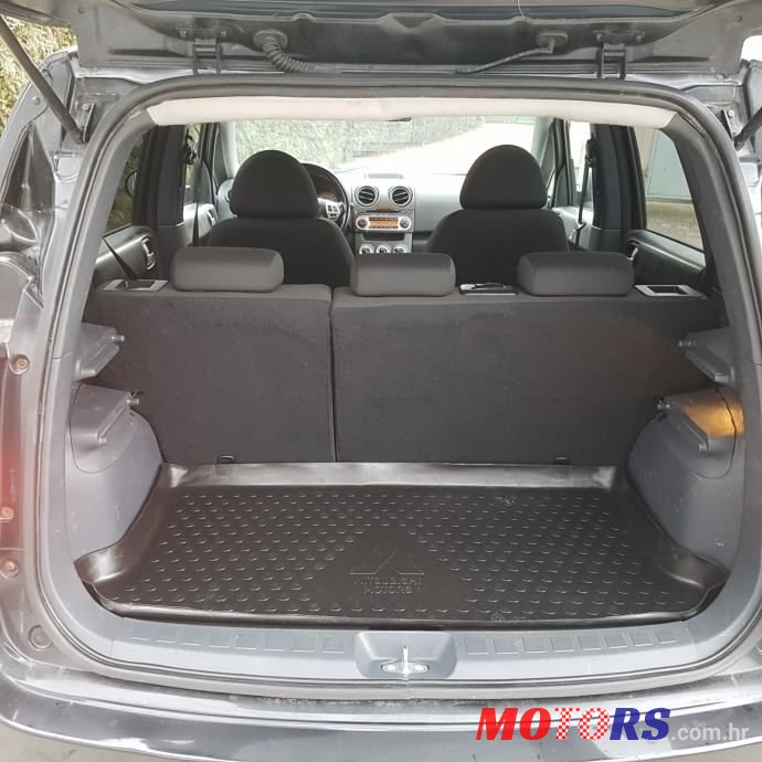 2010' Mitsubishi Colt 1,3 photo #4