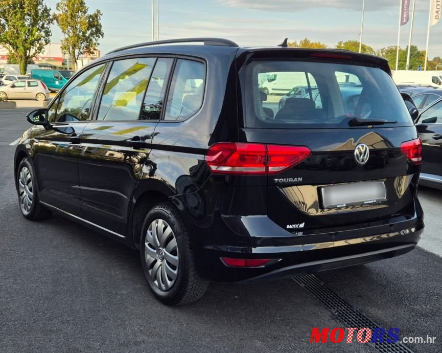 2019' Volkswagen Touran 1.6 Tdi Dsg photo #5