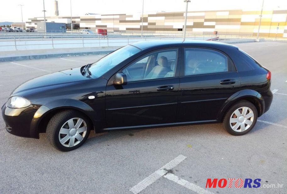 2011' Chevrolet Lacetti 1,4 Se photo #1