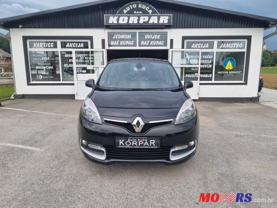 2014' Renault Scenic photo #2