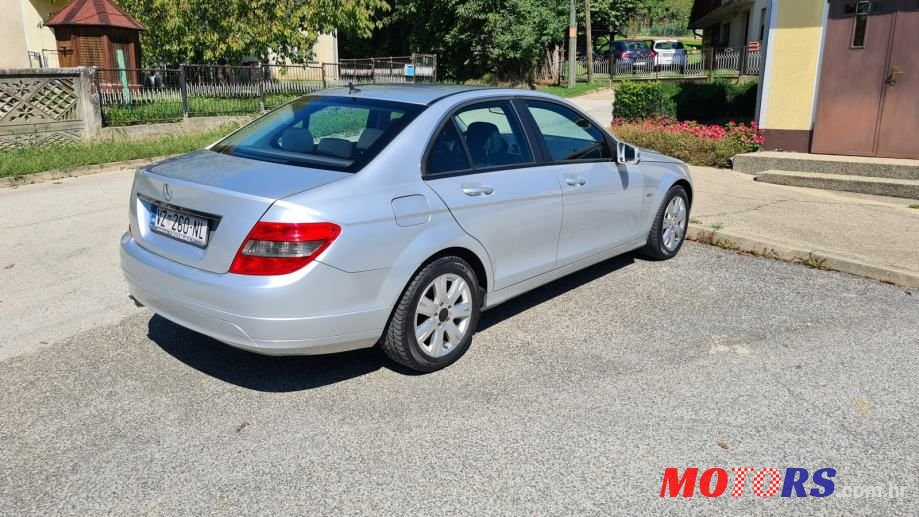 2009' Mercedes-Benz C-Klasa photo #5