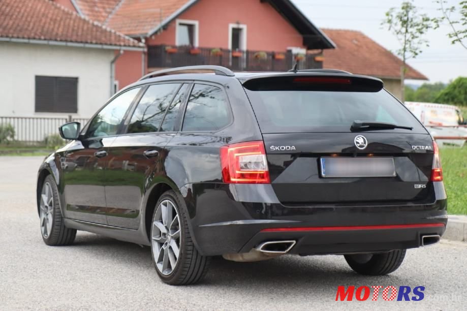 2014' Skoda Octavia Combi photo #4