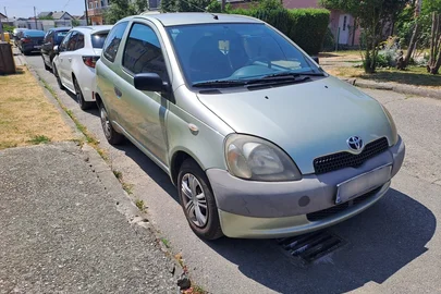 2002' Toyota Yaris 1,0 Vvt-I