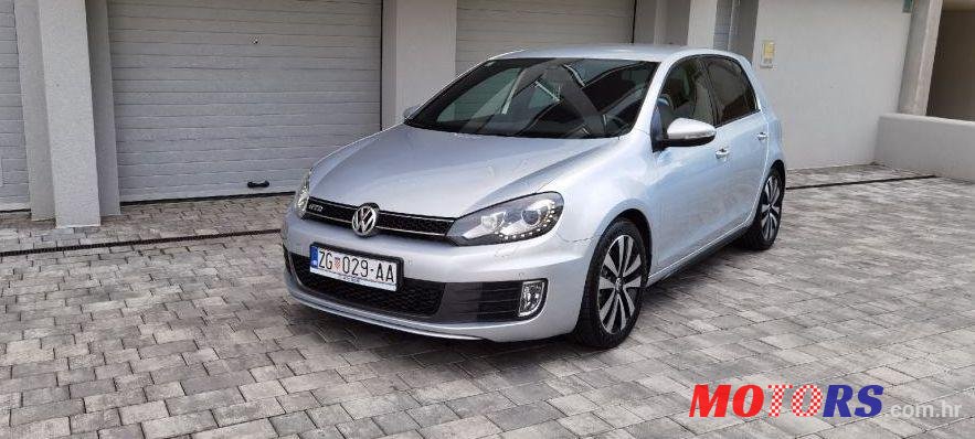 2012' Volkswagen Golf VI 2,0 Tdi photo #1