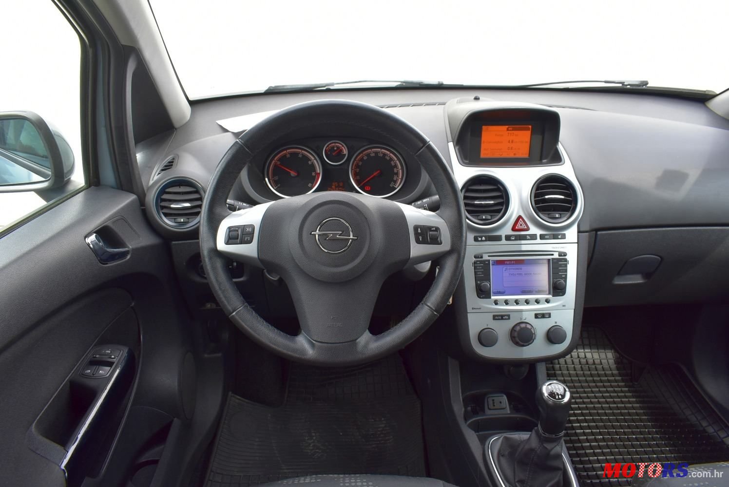 2012' Opel Corsa 1,3 Cdti photo #4