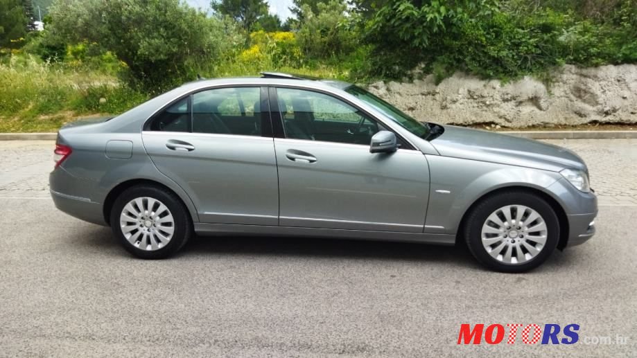2010' Mercedes-Benz C-Klasa 200 Cdi photo #5