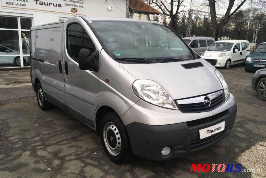 2014' Opel Vivaro 2,0 2,7 T Eu5 Co2) photo #1