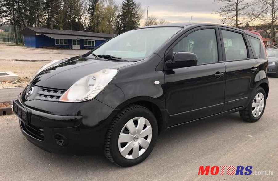 2008' Nissan Note 1,5 Dci photo #1