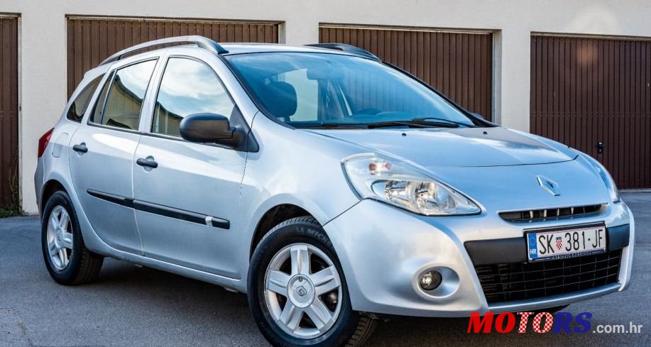 2009' Renault Clio 1,5 Dci photo #1