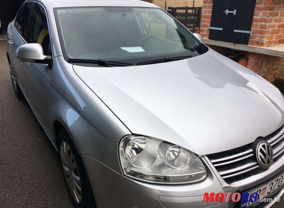 2010' Volkswagen Jetta 1,6 Tdi photo #2