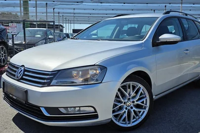 2012' Volkswagen Passat Variant