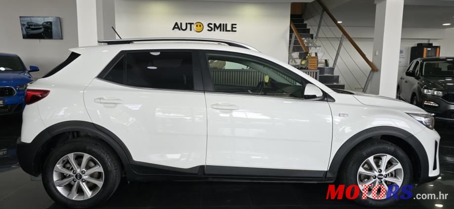 2018' Kia Stonic 1.6 Crdi photo #3