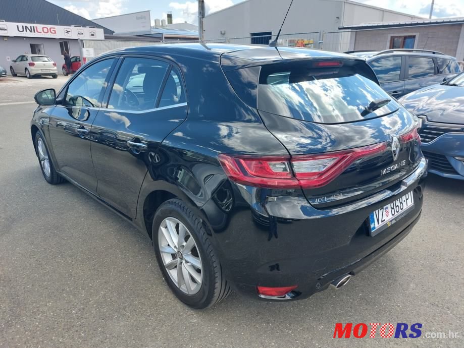 2018' Renault Megane Dci 110 photo #2
