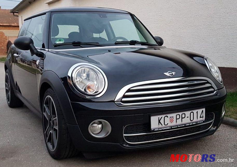 2009' MINI Cooper Mini One photo #1