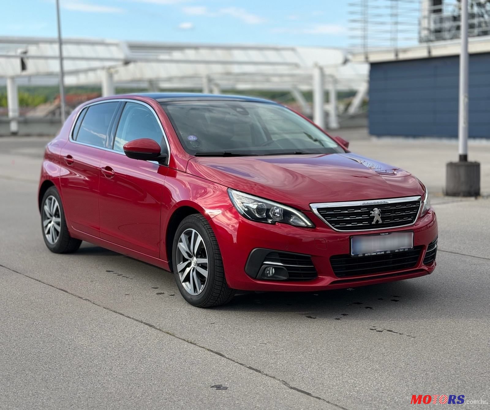 2020' Peugeot 308 1,2 Puretech photo #1