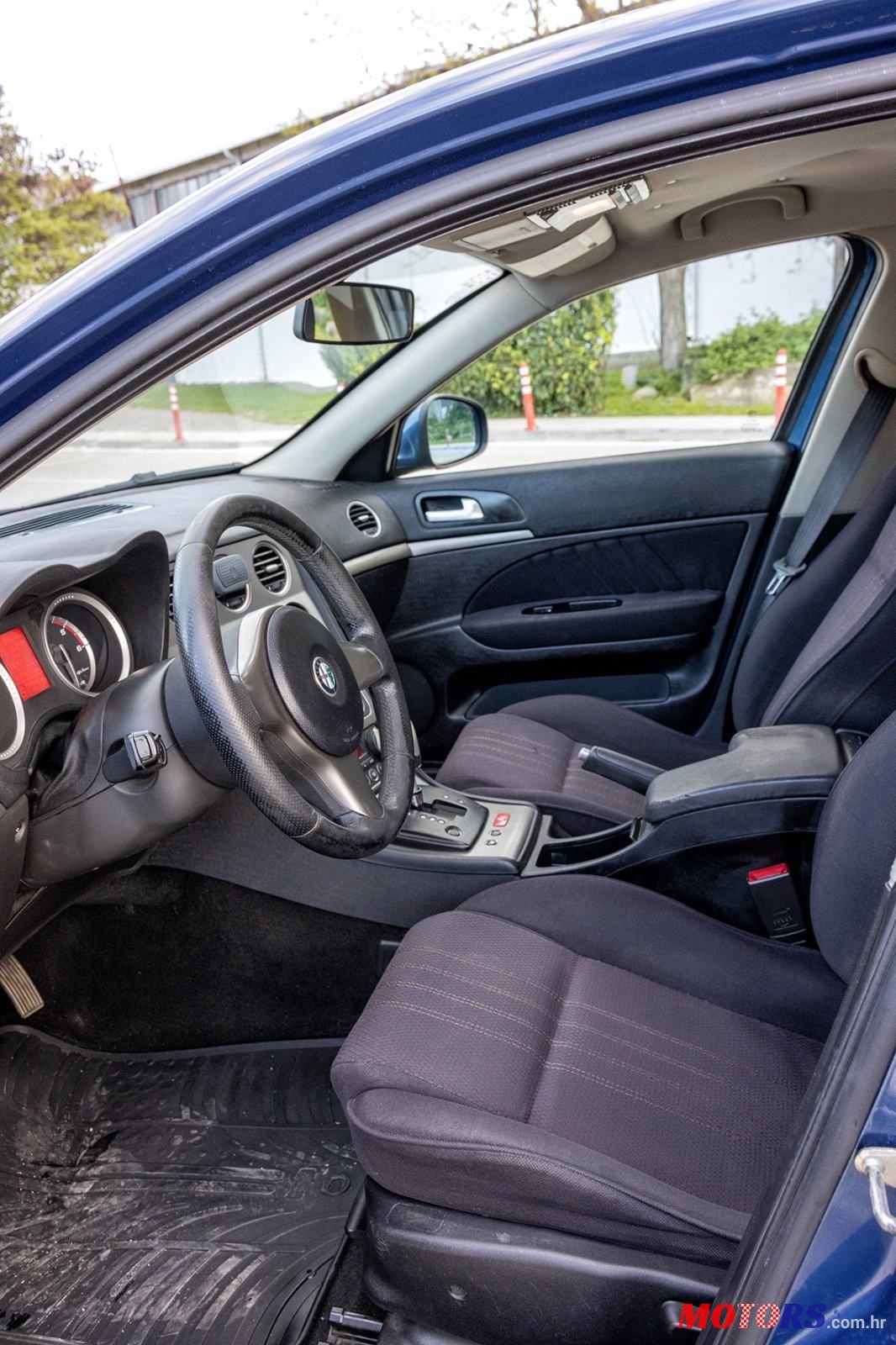 2008' Alfa Romeo 159 Sw photo #5