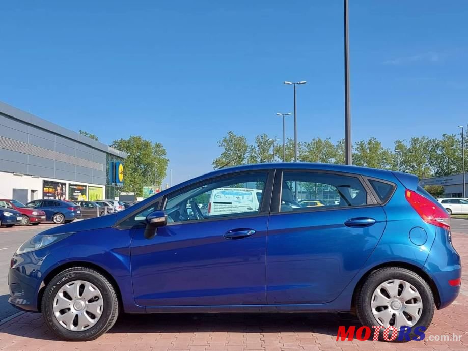 2009' Ford Fiesta 1.6 Tdci photo #5