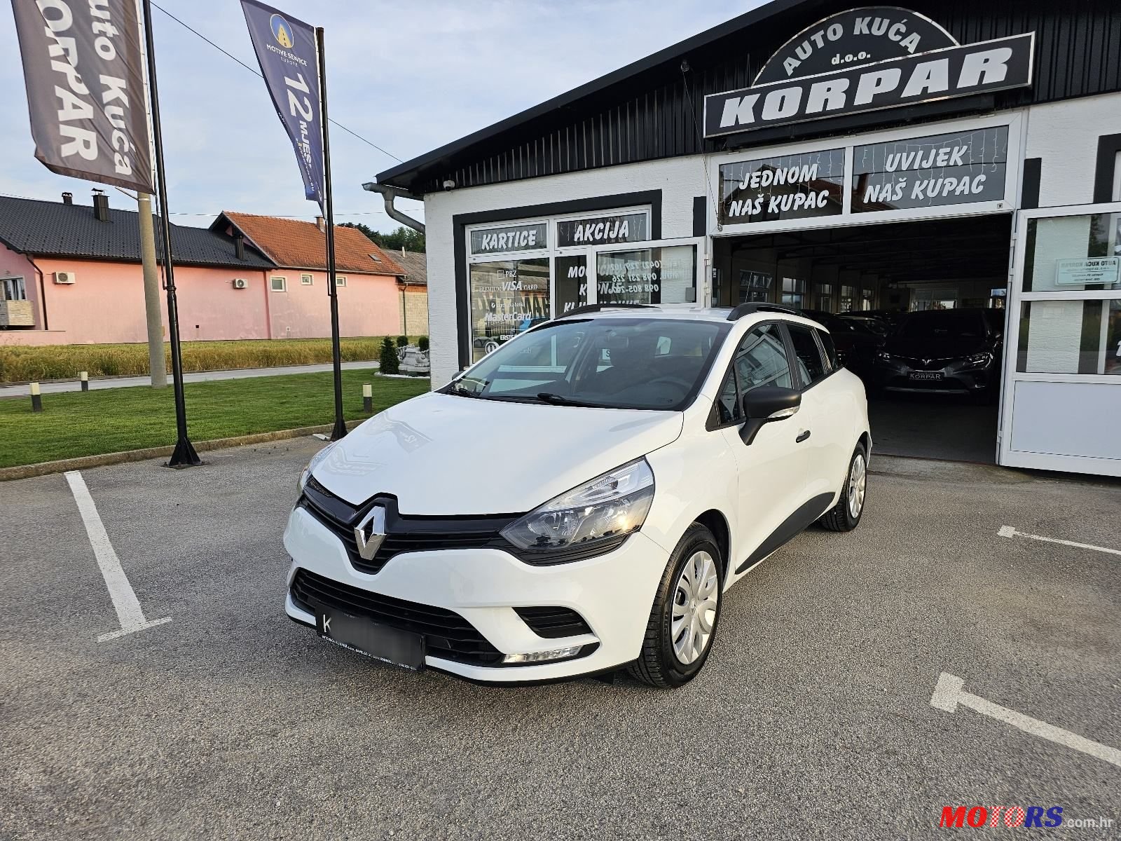2017' Renault Clio photo #1