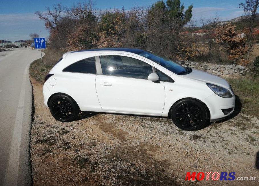 2010' Opel Corsa 1,4 16V Al. 17 photo #1