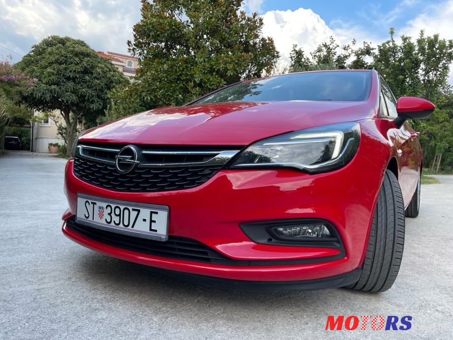 2016' Opel Astra 1,6 Cdti photo #3