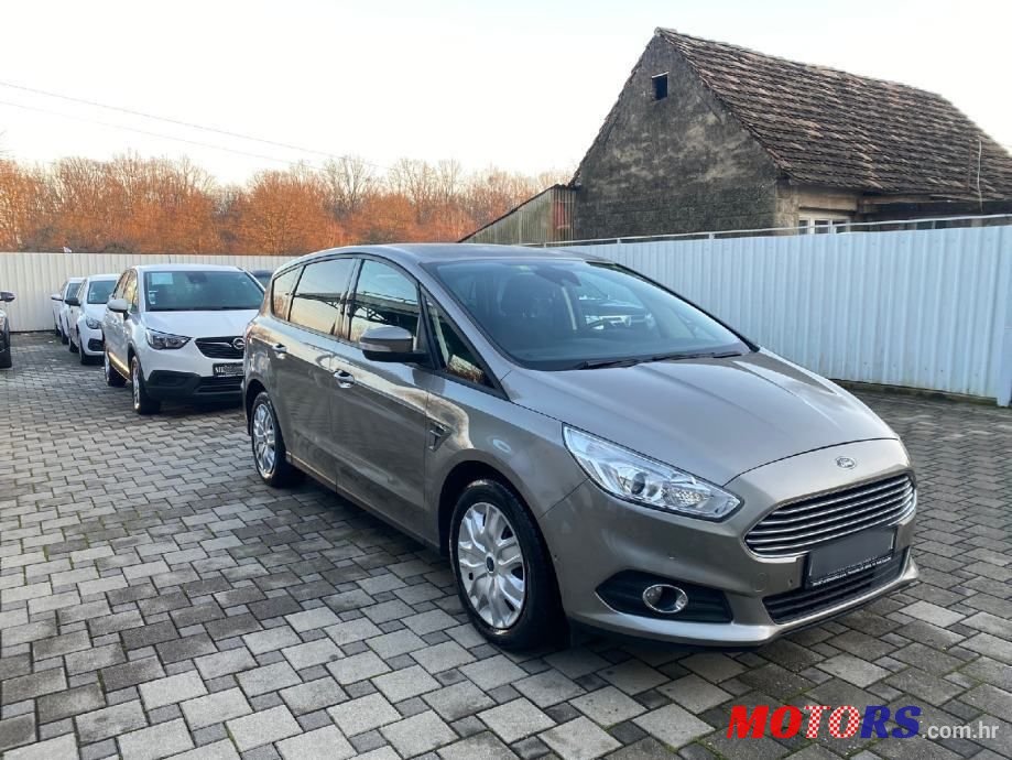 2017' Ford S-Max photo #1