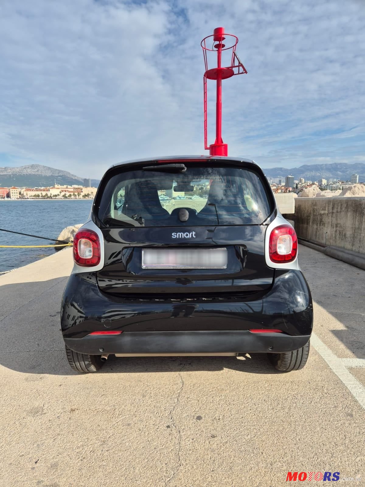 2015' Smart Fortwo photo #3