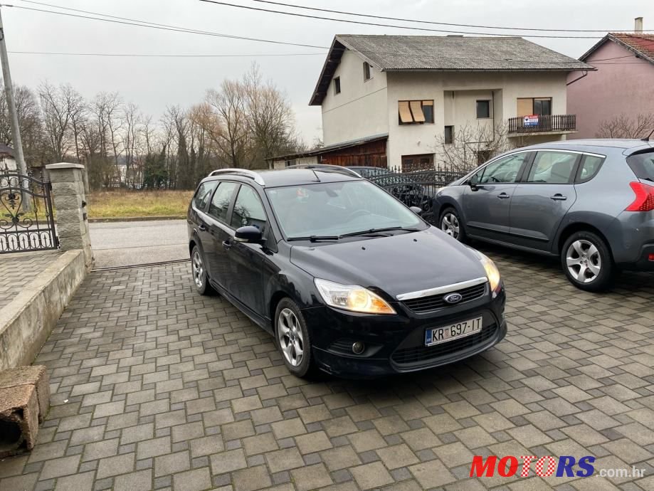 2009' Ford Focus Karavan photo #2