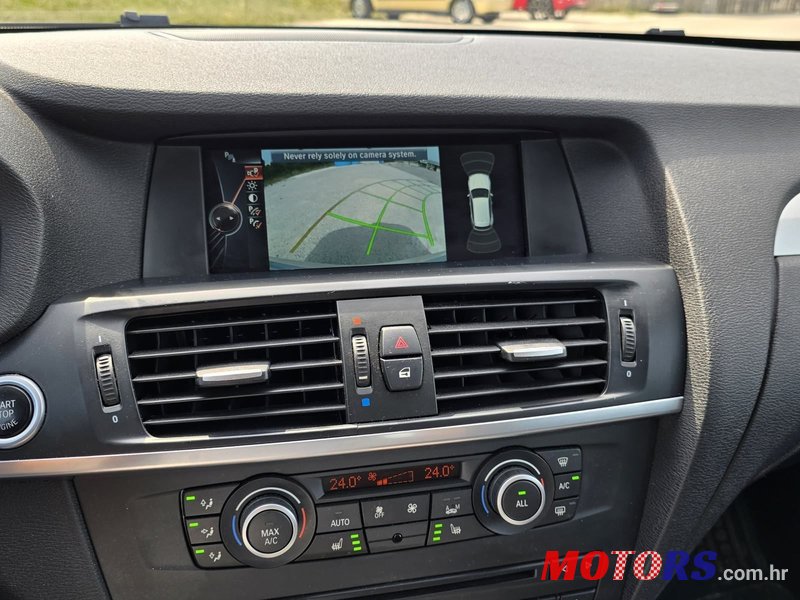 2013' BMW X3 Xdrive20D photo #6