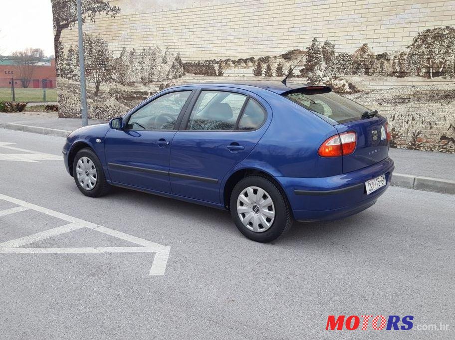 2001' SEAT Leon Sport photo #1