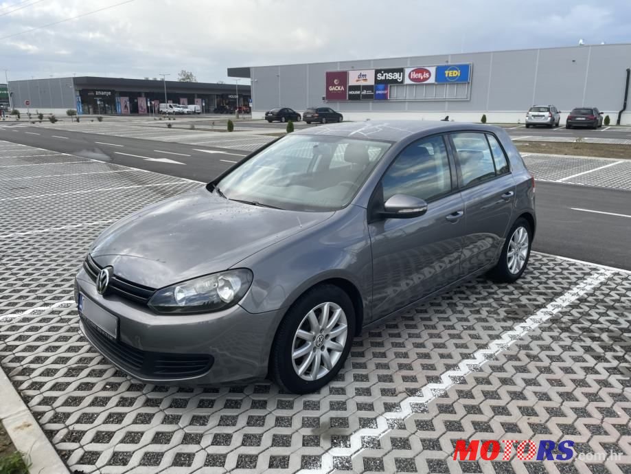 2009' Volkswagen Golf 6 1,6 Tdi photo #1