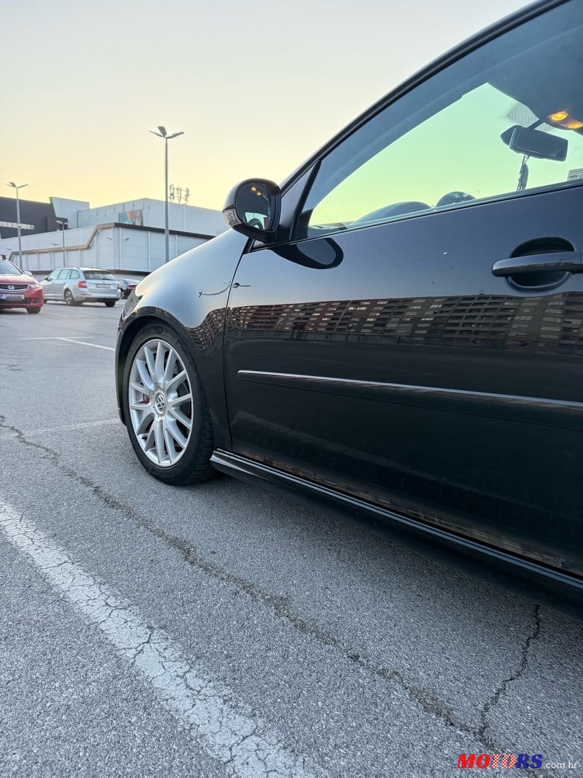 2007' Volkswagen Golf V photo #6