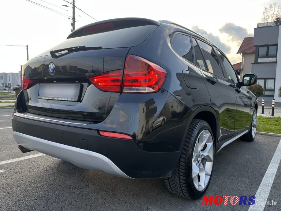 2011' BMW X1 Sdrive18D photo #5