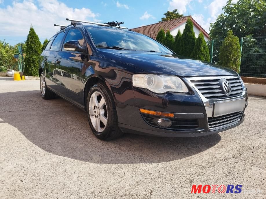 2006' Volkswagen Passat Variant photo #1