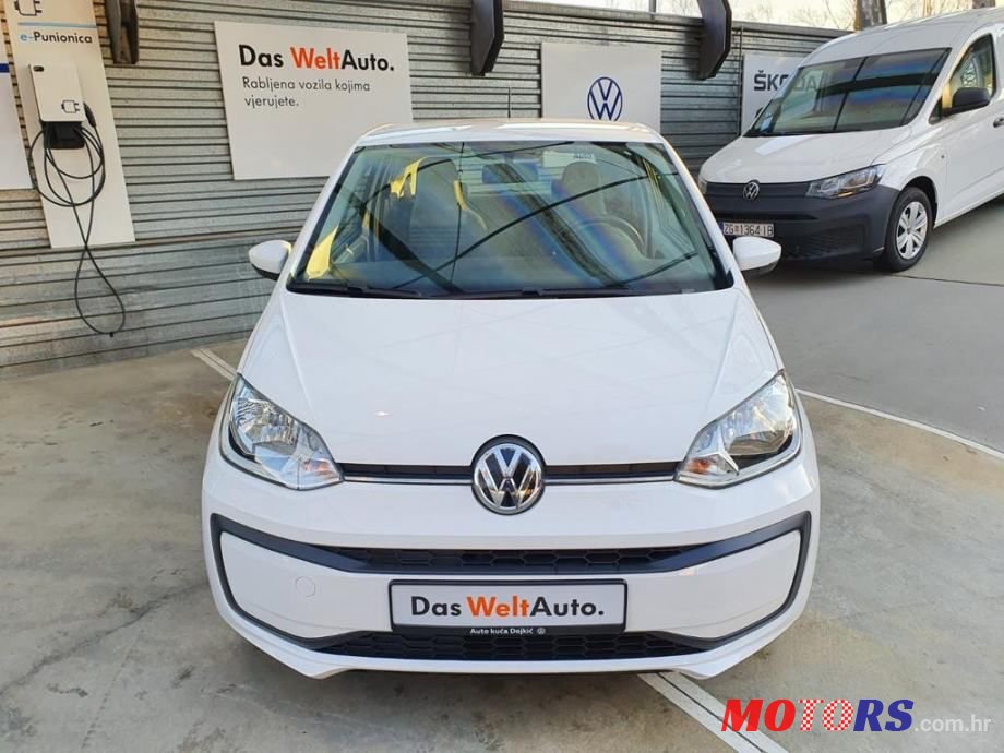 2017' Volkswagen Up! 1,0 Tsi photo #1