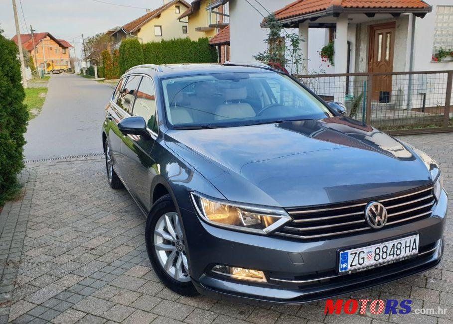 2015' Volkswagen Passat Variant photo #1