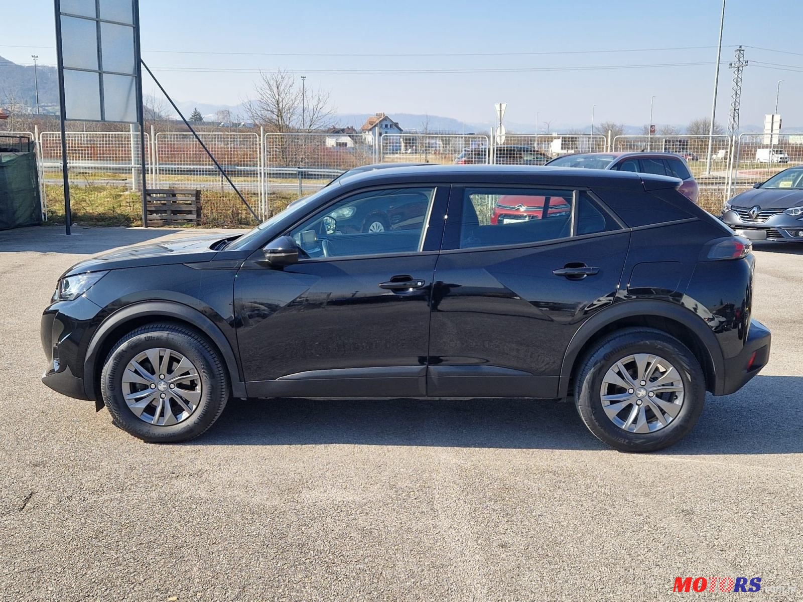 2020' Peugeot 2008 1,2 Puretech photo #4