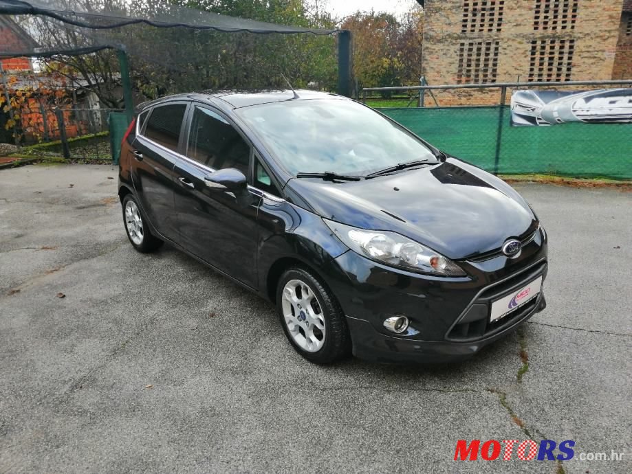 2012' Ford Fiesta 1,6 photo #2