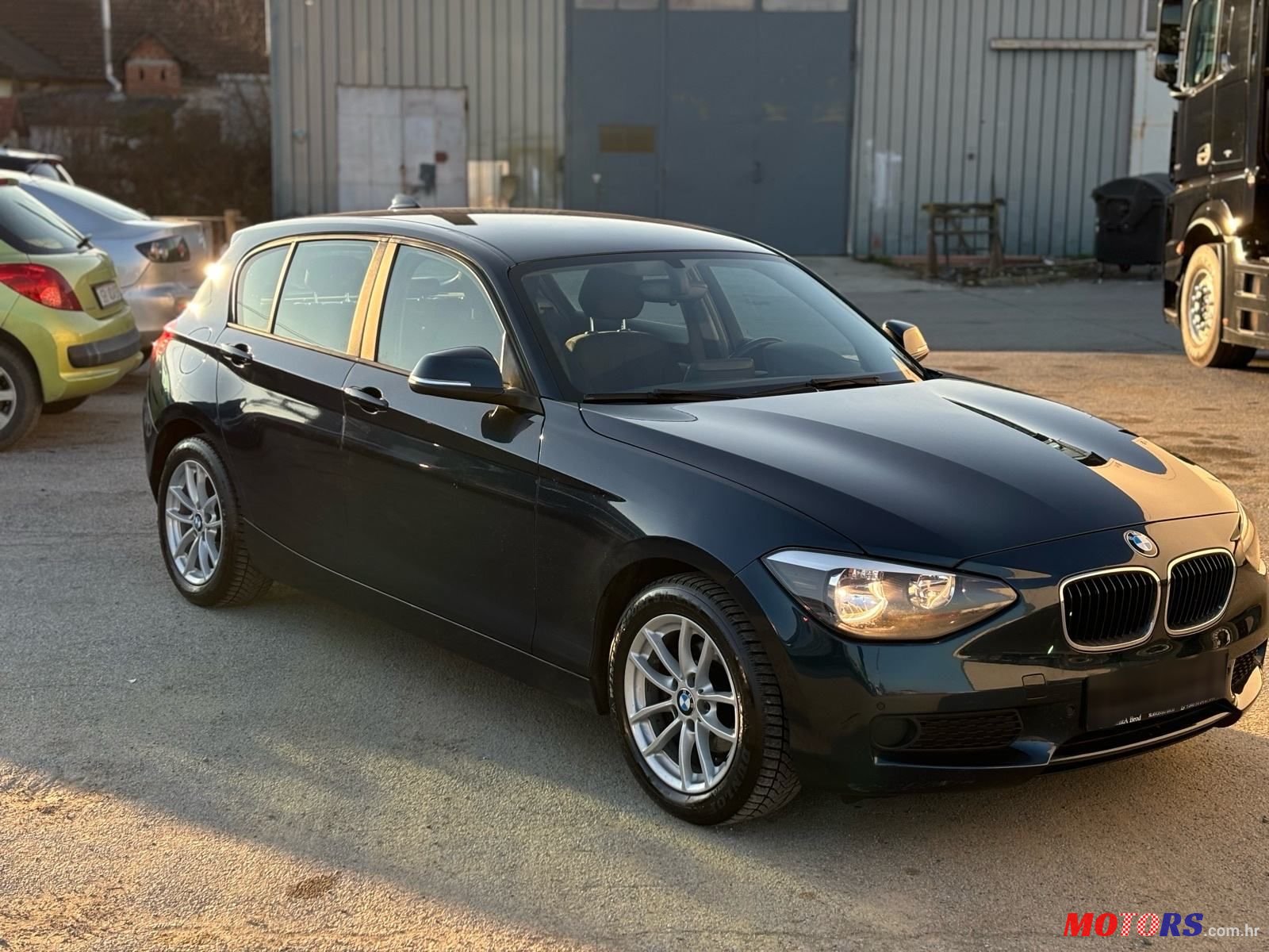 2013' BMW Serija 1 116D photo #2